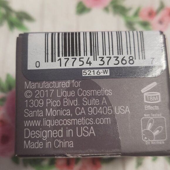 Lique Cheek and Eye lid Powder Fantasy - Picture 8 of 9